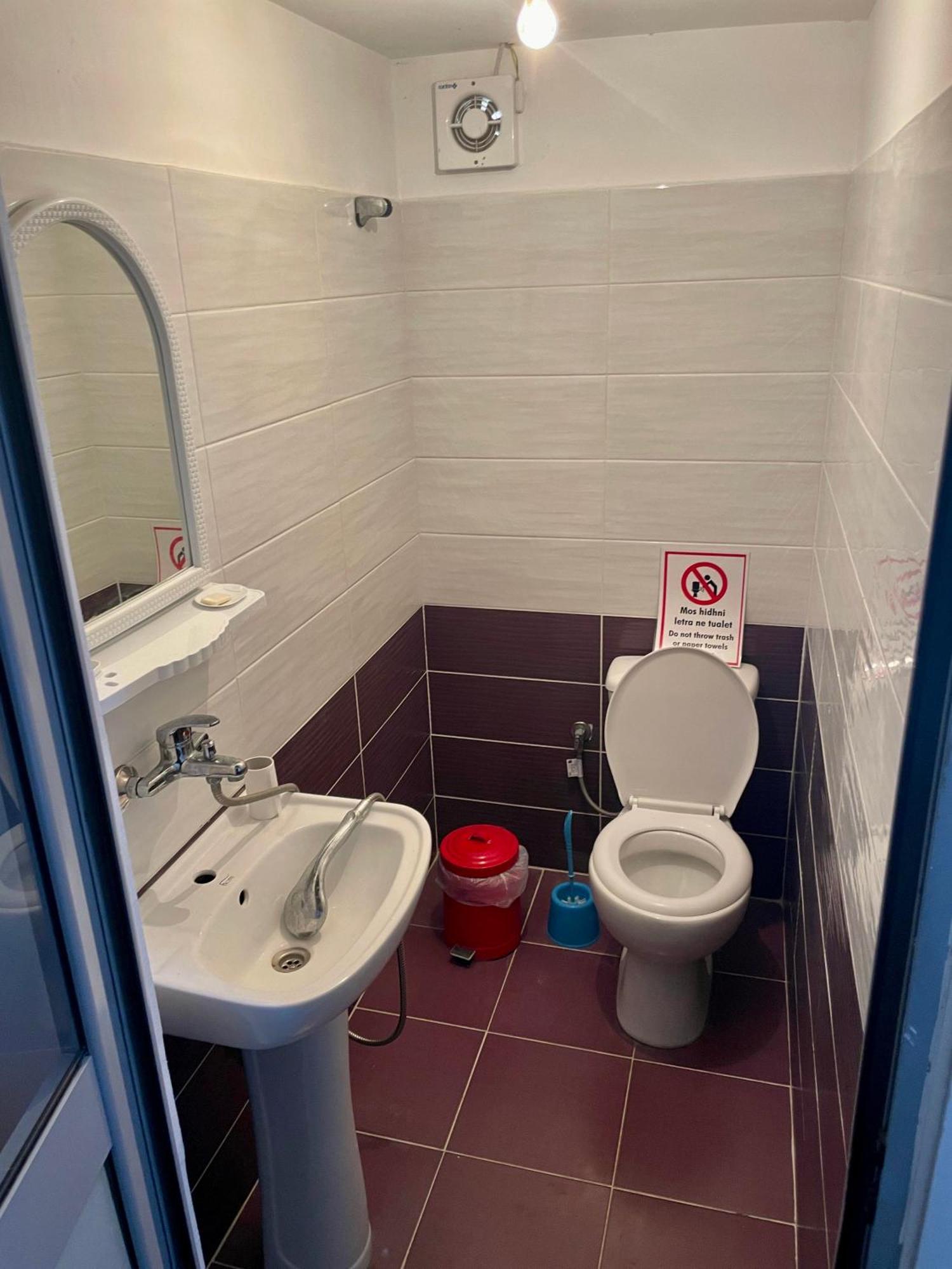 Gjirokastër Bazzar 2酒店 外观 照片